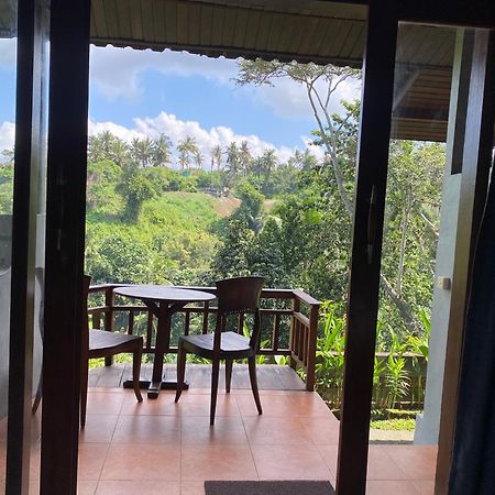 D'Tepi Ubud House Esterno foto
