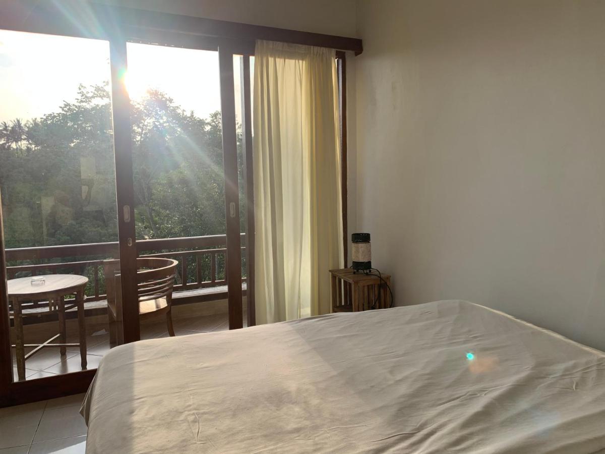 D'Tepi Ubud House Esterno foto
