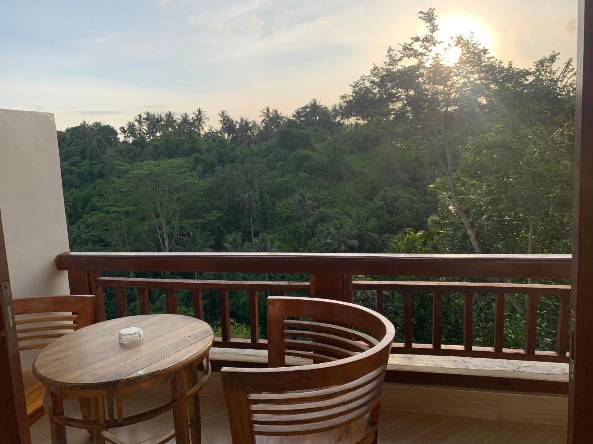 D'Tepi Ubud House Esterno foto