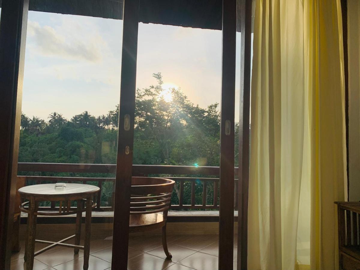 D'Tepi Ubud House Esterno foto