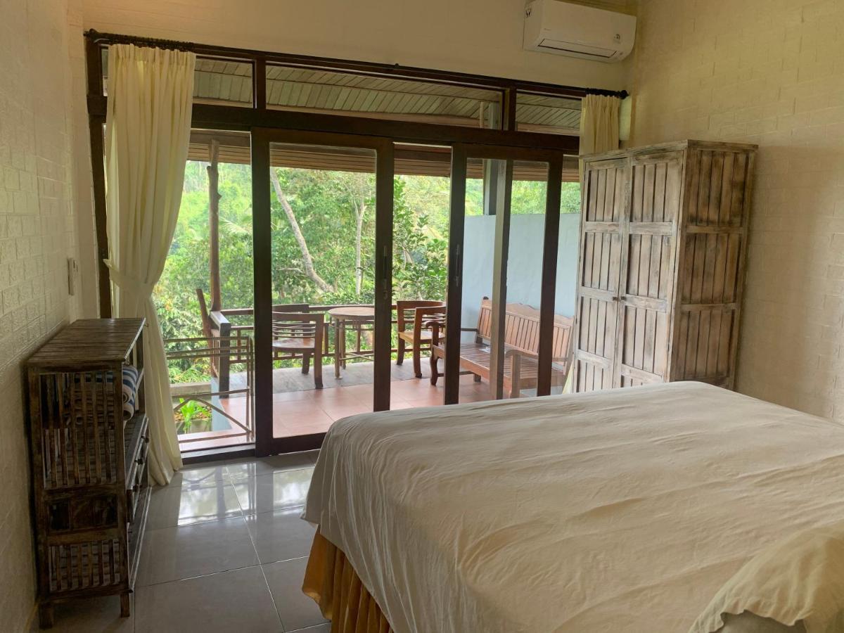 D'Tepi Ubud House Esterno foto