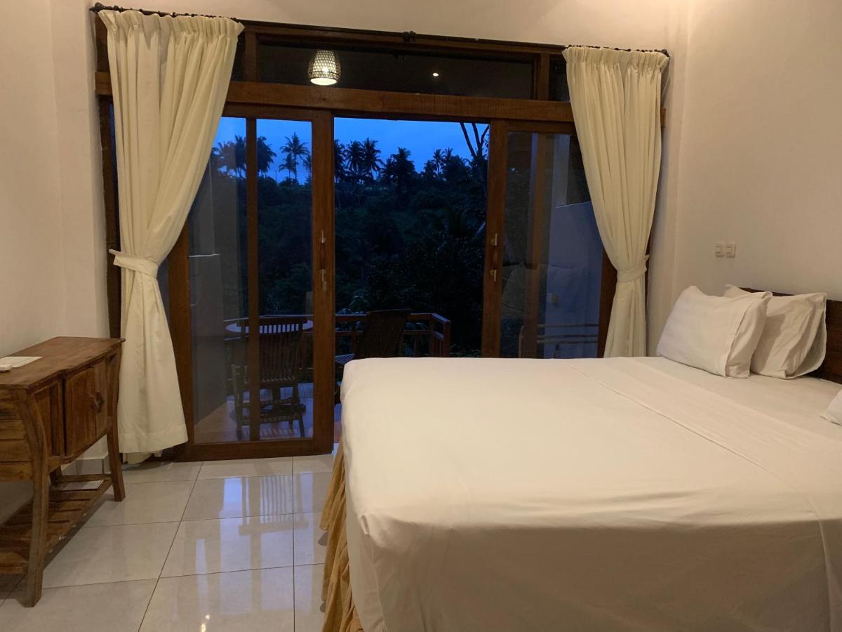 D'Tepi Ubud House Esterno foto