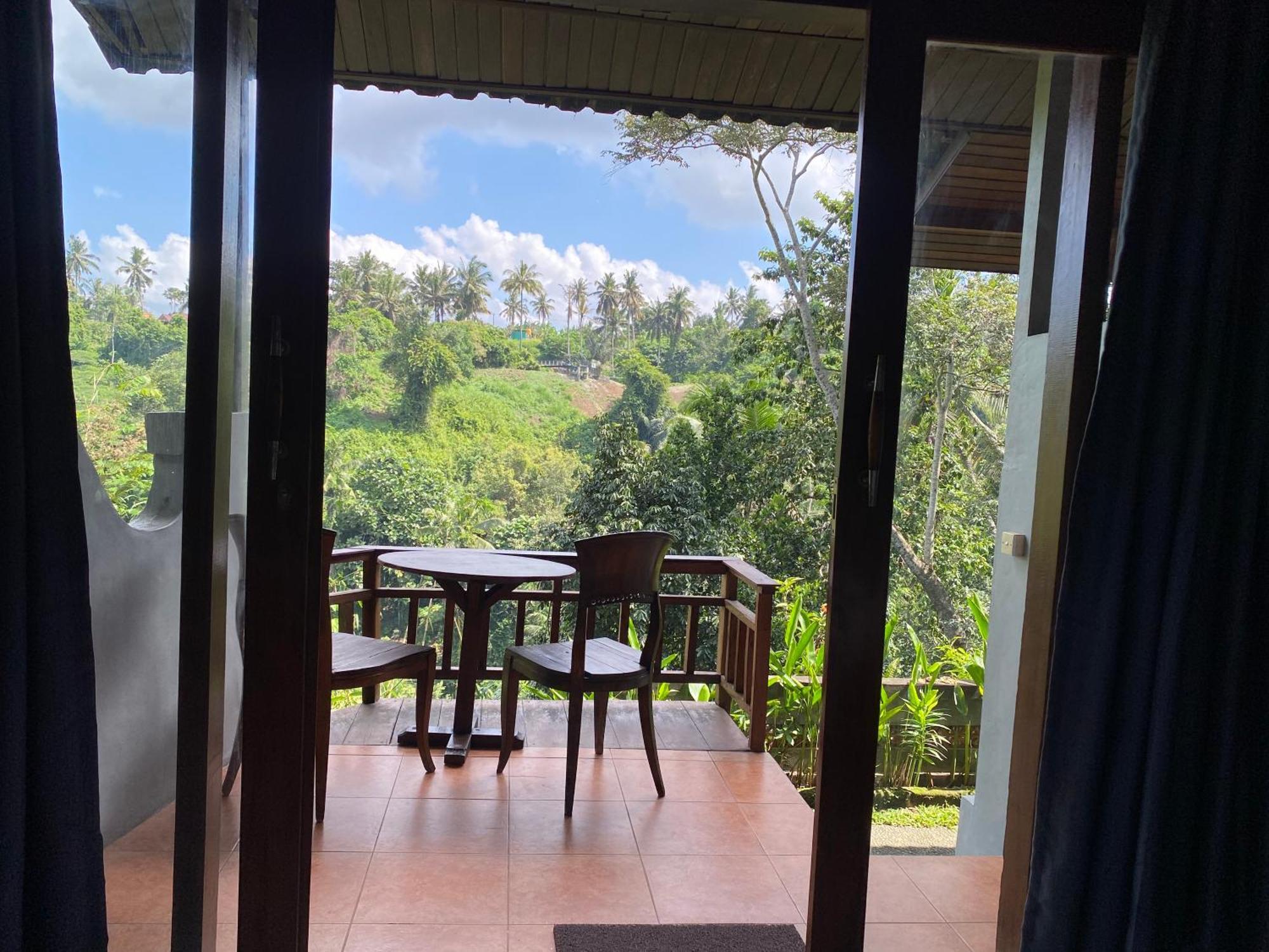 D'Tepi Ubud House Esterno foto