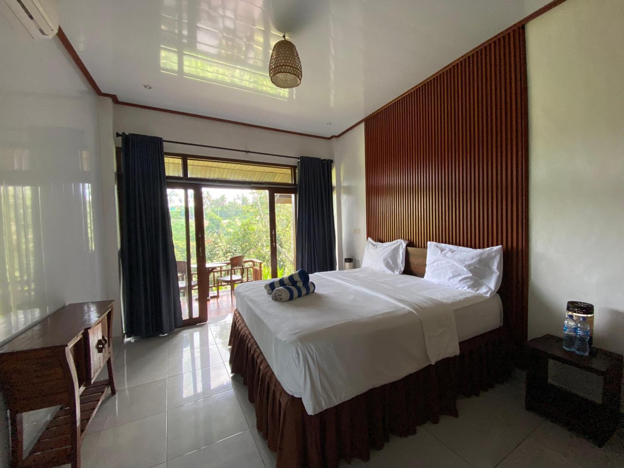 D'Tepi Ubud House Esterno foto